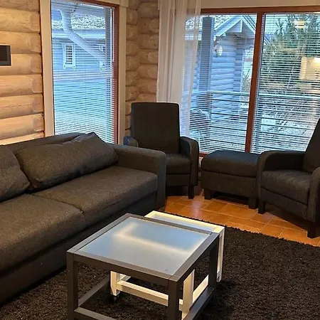 Laakson Helmi 2 ,separate Sauna, Fireplace, * Himos