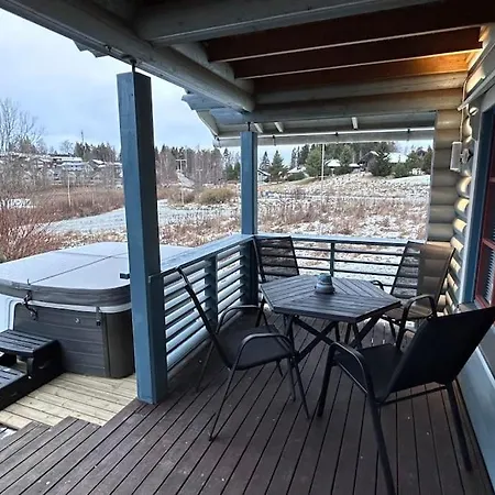 Laakson Helmi 2 ,separate Sauna, Fireplace, Villa